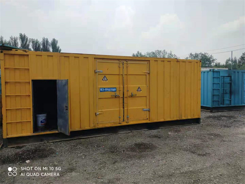 长武200KW柴油发电机组需要配备什么型号的电缆线？